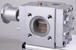Melt-pump1